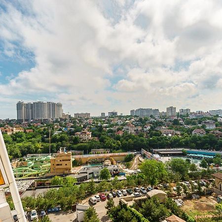 Arcadia Palace 2-Bedrooms Apartment With Terrace Odesa Exterior photo